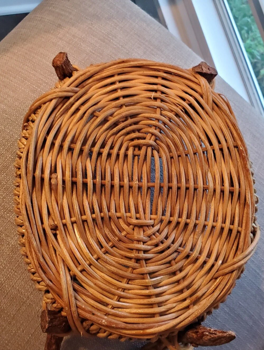 Handwoven Natural Rattan Tray, w branch handles. Boho, Farmhouse, 8x6.5